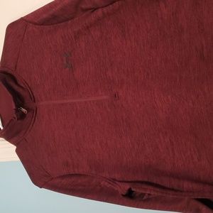 Under Armour 1/4 zip  medium***nwt